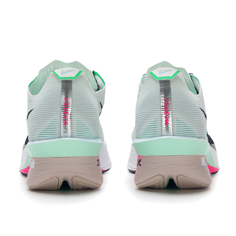 Nike – chaussures de sport Zoo - Men'S Shoes In Next avis et prix