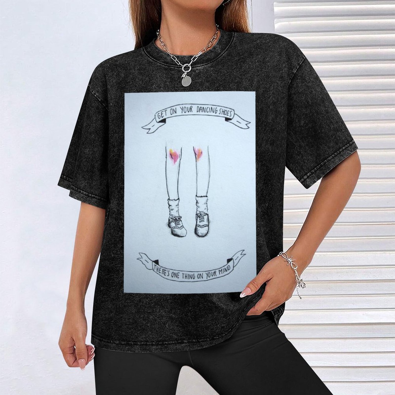 T-shirt à manches courtes avec - Men Shoes Illustration avis et prix