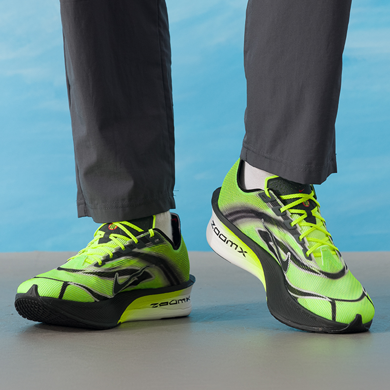 Nike Chaussures de sport pour  - Men'S Shoes In Next avis et prix
